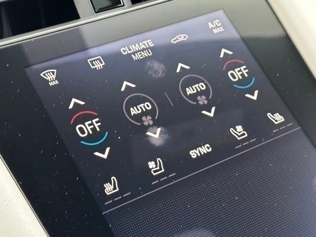 New 2024 Porsche Taycan Turbo S image 29