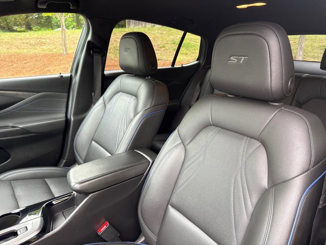 Certified 2024 Buick Envista Sport Touring w/ Convenience I Package FWD image 22