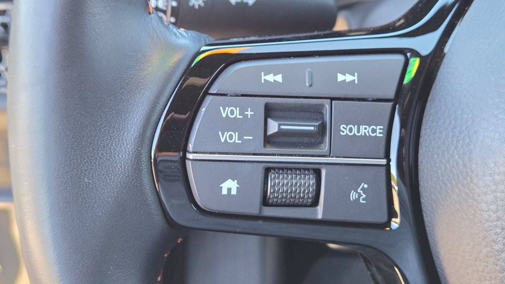 Used 2025 Honda HR-V Sport image 18