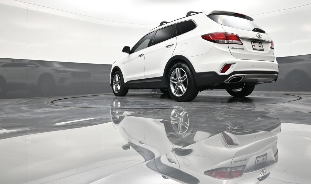 Used 2018 Hyundai Santa Fe FWD image 23