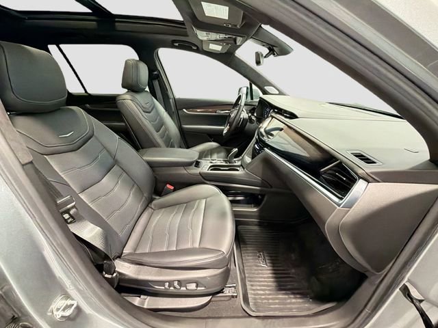 Certified 2024 Cadillac XT6 Sport w/ Platinum Package image 27