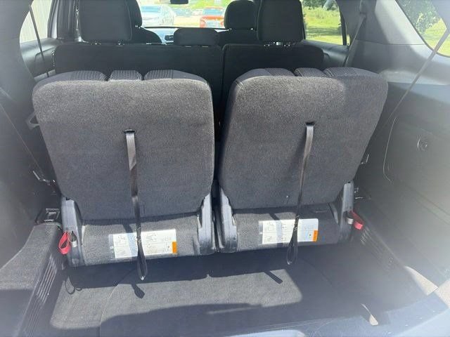 Used 2017 Ford Explorer XLT FWD image 34