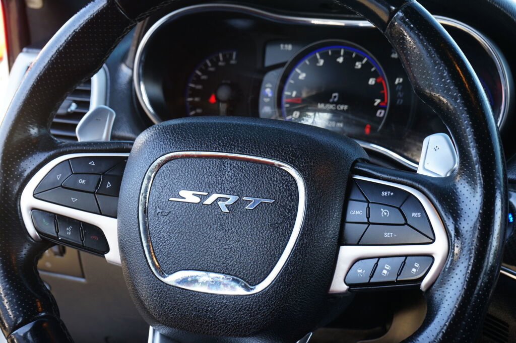 Used 2018 Jeep Grand Cherokee SRT image 19