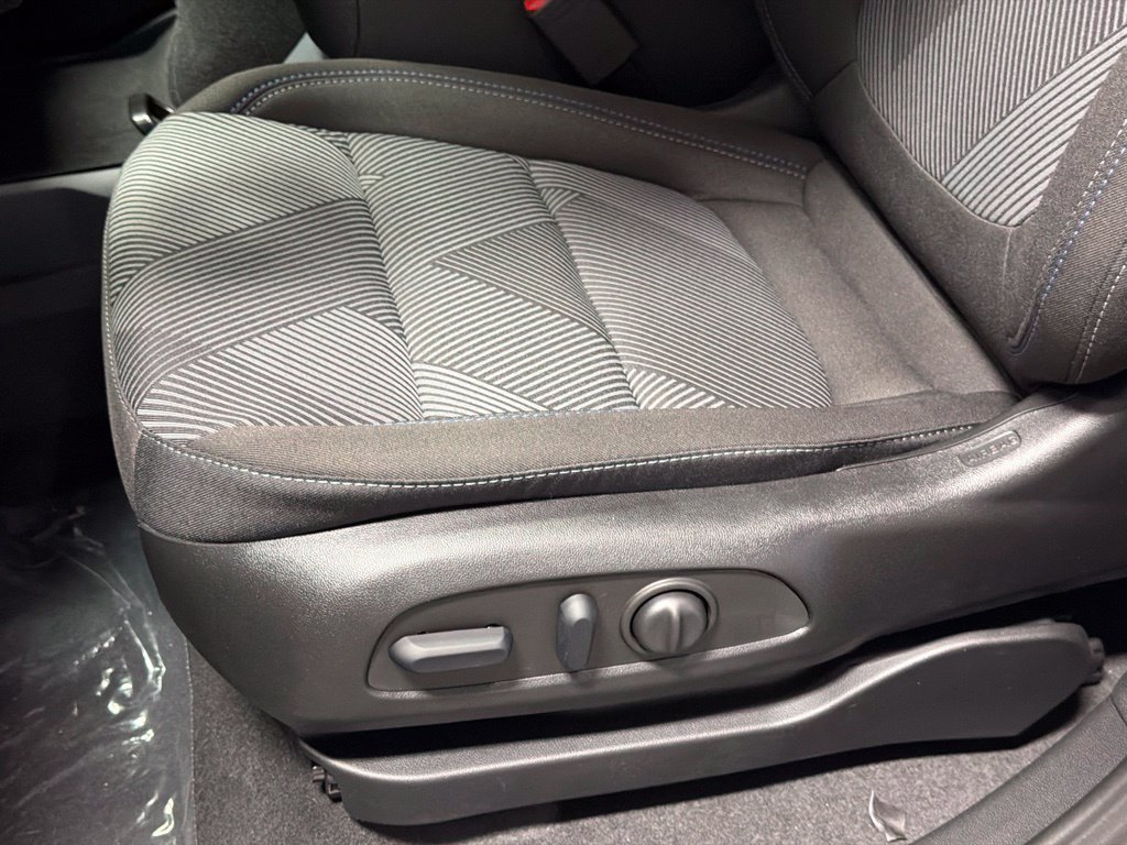 New 2027 Chevrolet Bolt LT w/ Comfort Package FWD image 14
