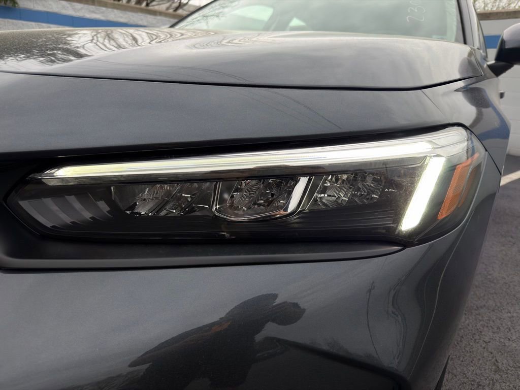 Used 2026 Honda Civic LX image 9