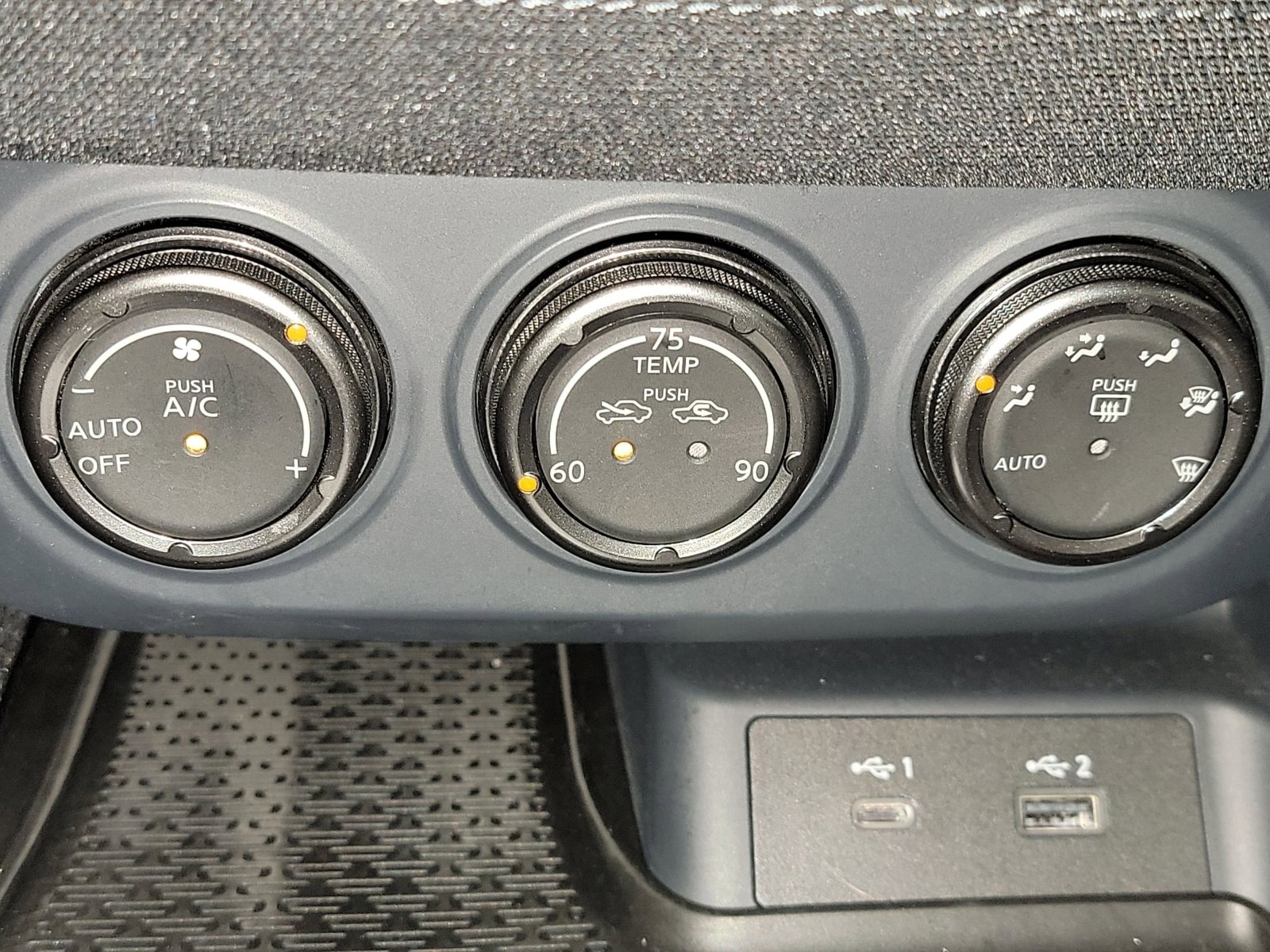 Used 2024 Nissan Z Sport w/ Floor Mat Package RWD image 20