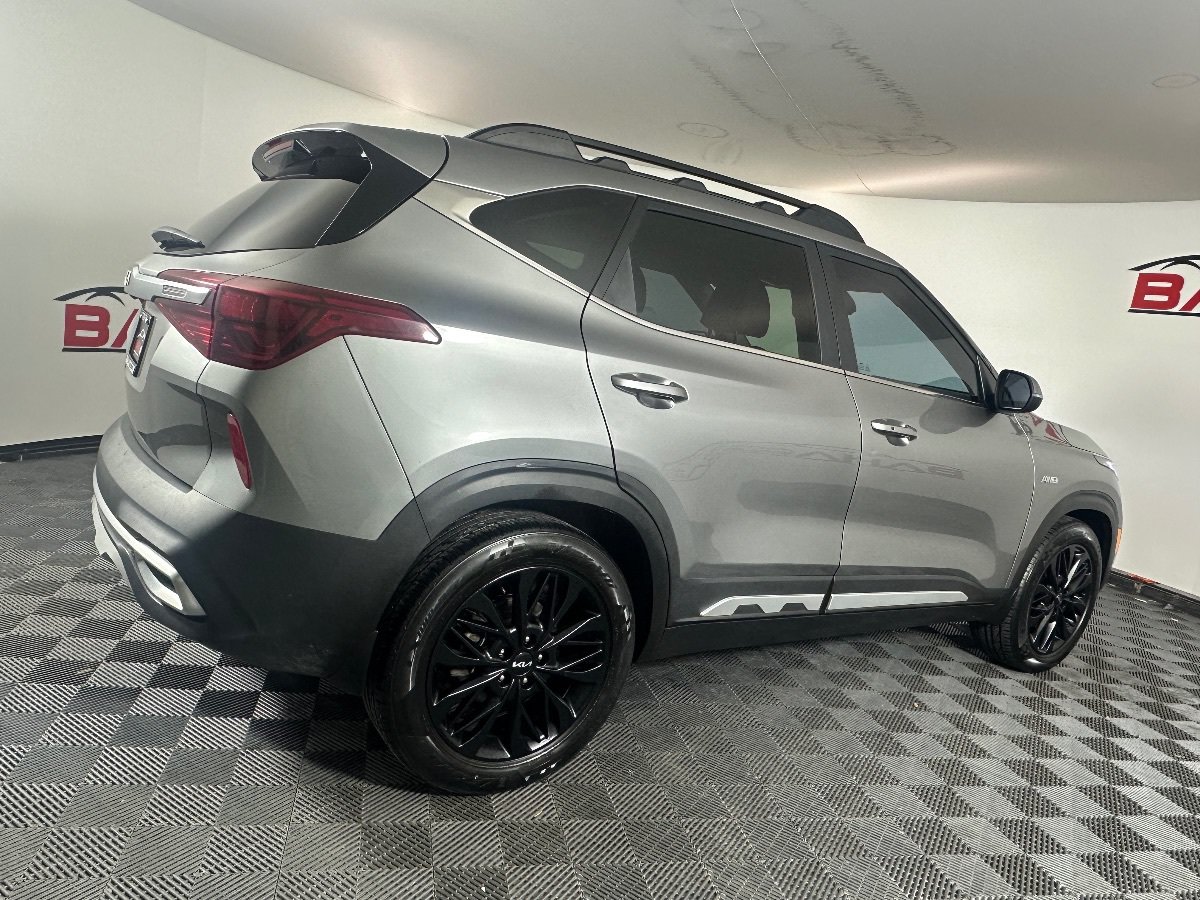 Used 2023 Kia Seltos Nightfall Edition AWD/4WD image 9