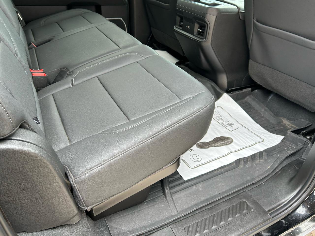 Used 2023 Chevrolet Silverado 1500 LT Trail Boss w/ Convenience Package II image 11