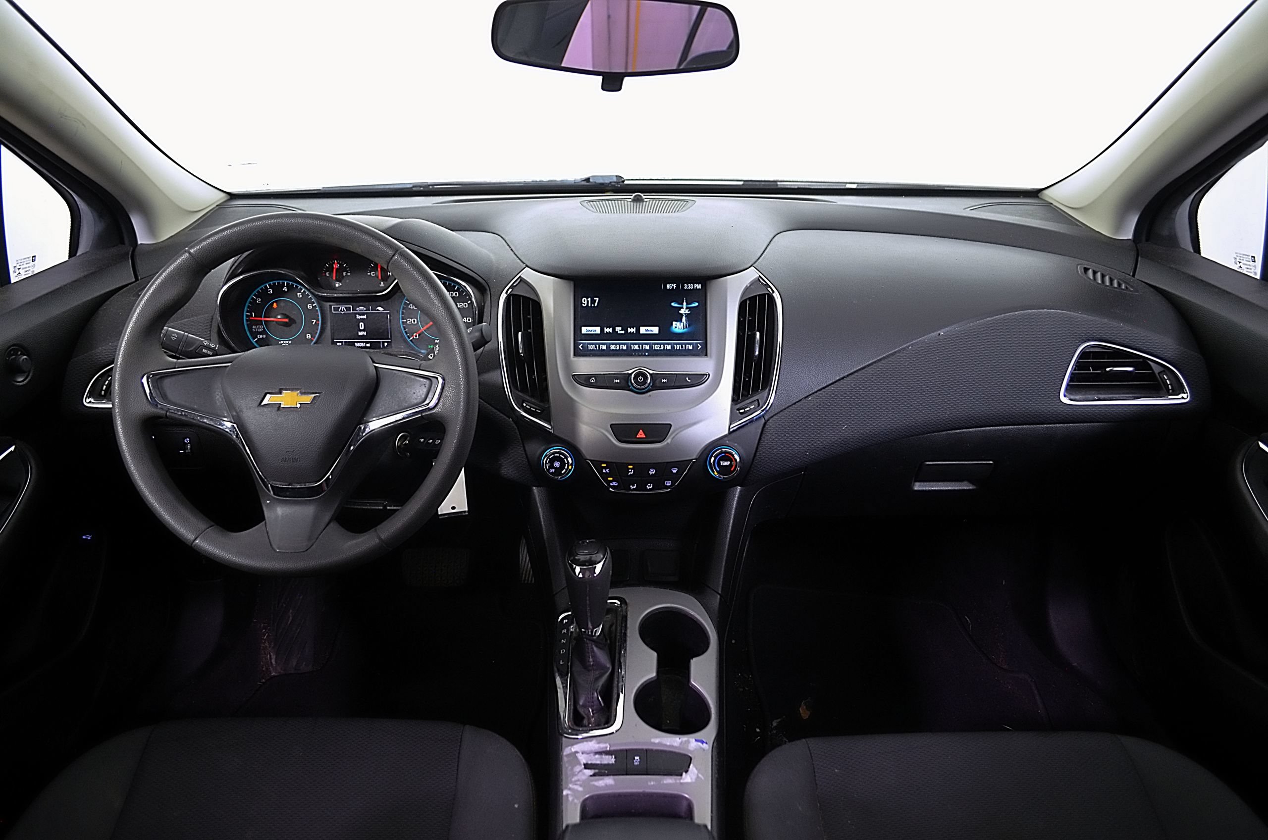 Used 2018 Chevrolet Cruze LS FWD image 14