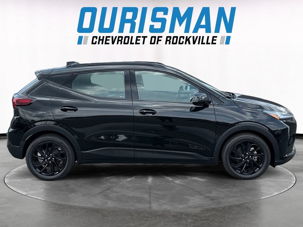 New 2027 Chevrolet Bolt RS w/ Technology Package FWD image 7