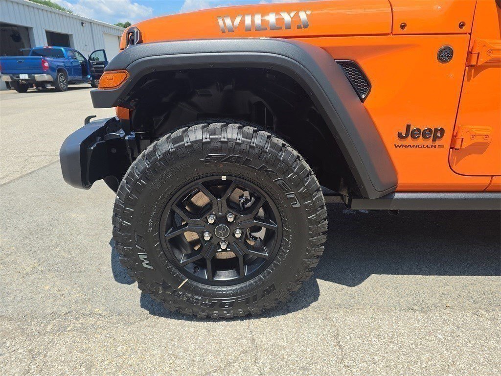 New 2025 Jeep Wrangler Willys image 8