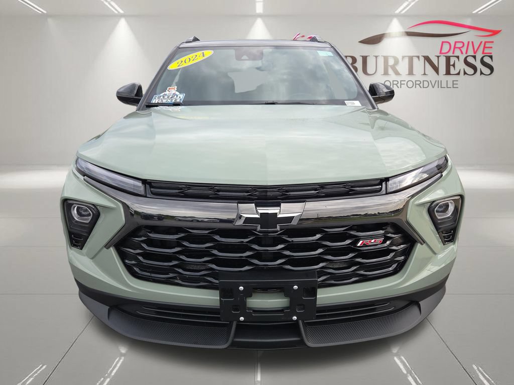 Certified 2024 Chevrolet TrailBlazer RS w/ Driver Confidence Package AWD/4WD image 3