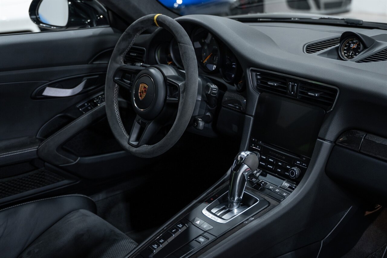 Used 2019 Porsche 911 GT3 RS RWD image 53