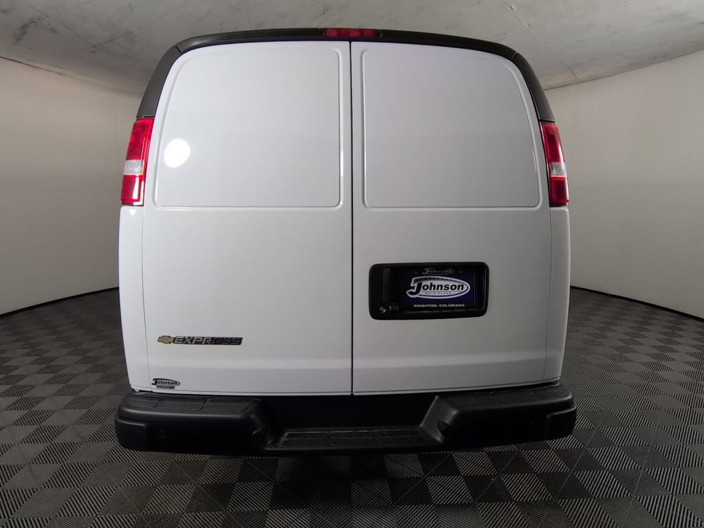 New 2026 Chevrolet Express 2500 w/ Driver Convenience Package RWD image 6