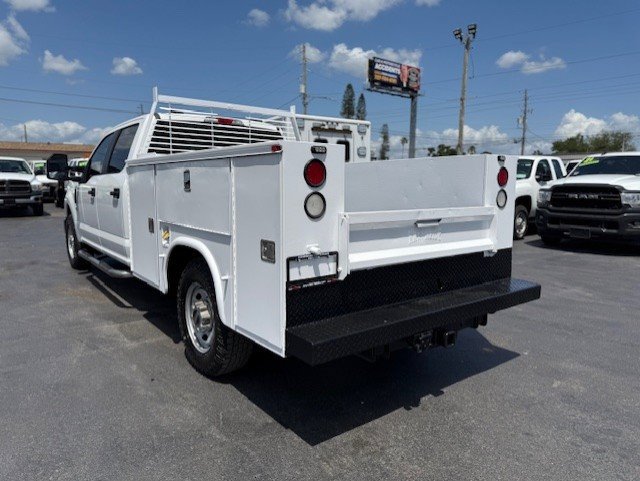 Used 2020 Ford F250 XL w/ Power Equipment Group image 9