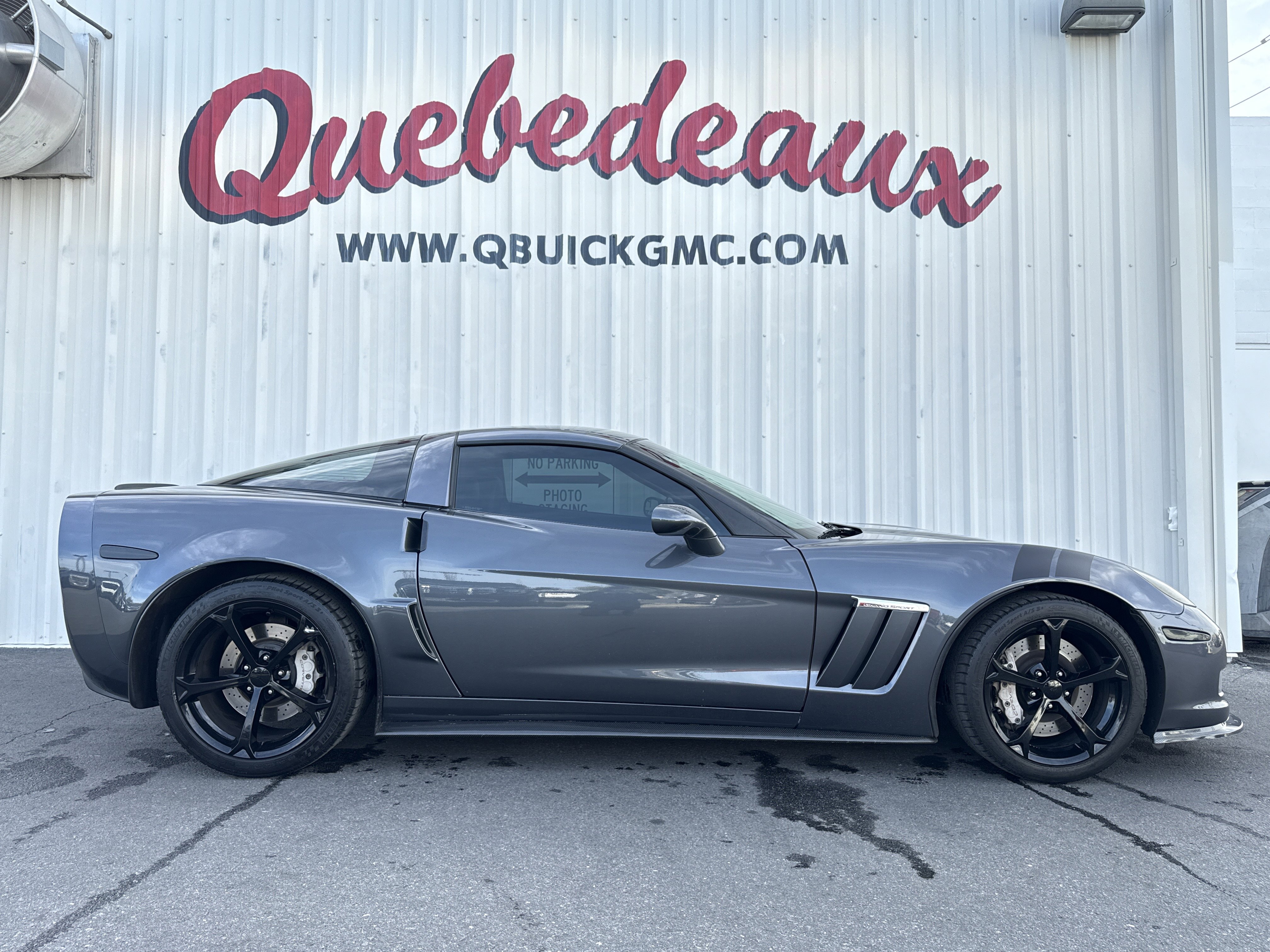 Used 2011 Chevrolet Corvette Grand Sport w/ Preferred Equipment Group image 22