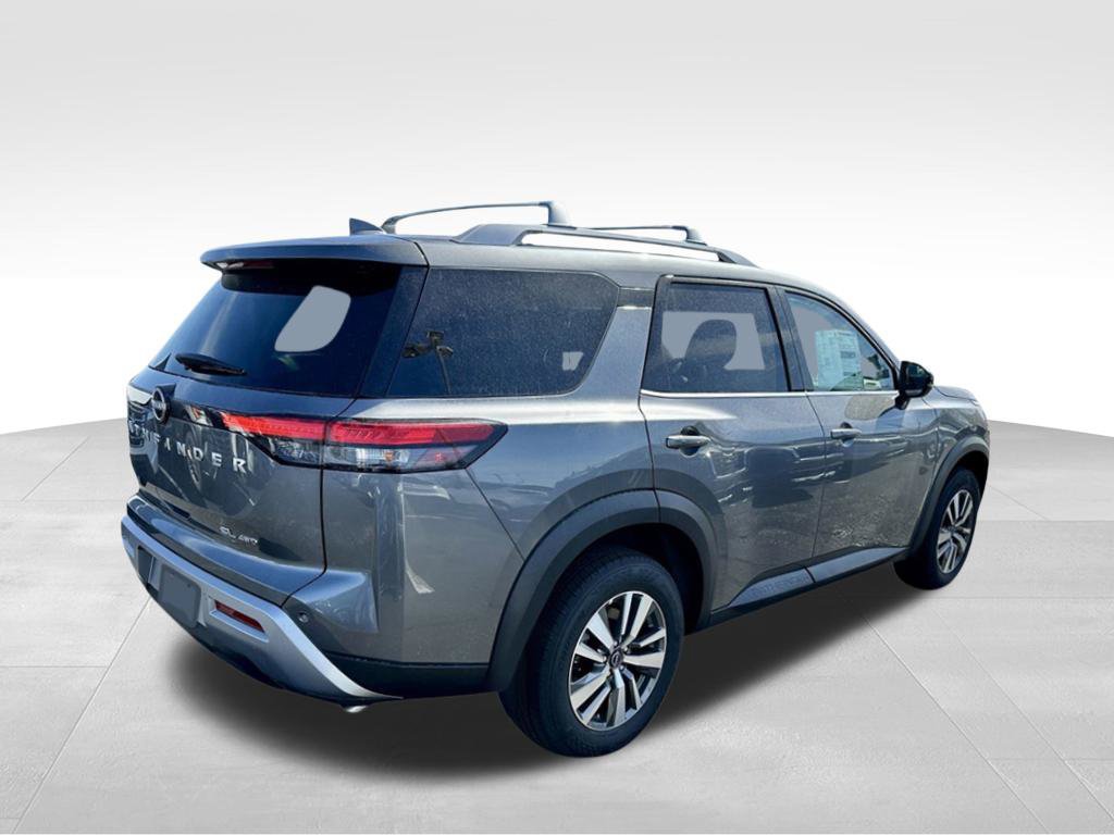 New 2025 Nissan Pathfinder SL w/ Lighting Package (N92) AWD/4WD image 5