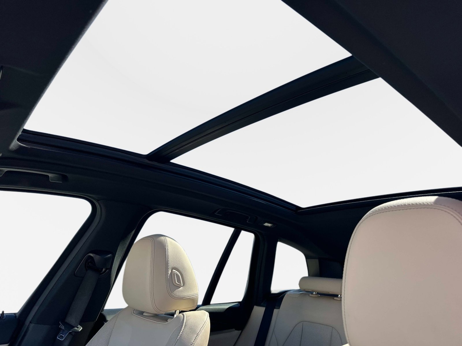 Used 2023 BMW X3 sDrive30i w/ M Sport Package image 23