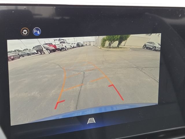 New 2026 Chevrolet Equinox LT w/ Convenience Package II AWD/4WD image 4