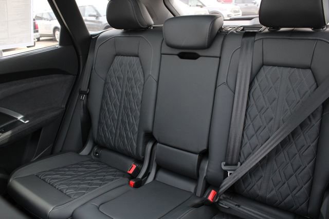 New 2025 Audi SQ5 Premium Plus AWD/4WD image 21