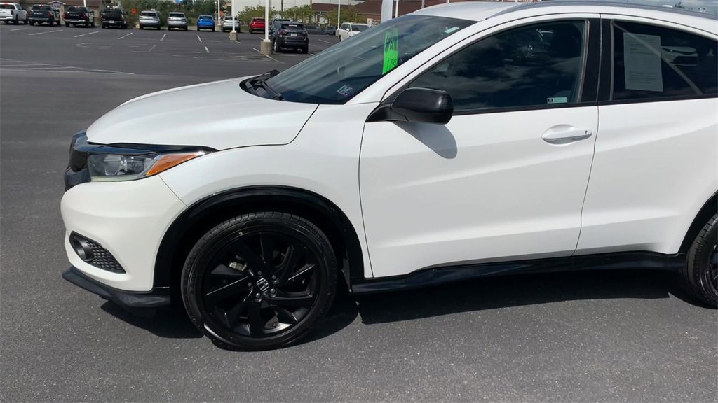 Used 2022 Honda HR-V Sport image 6