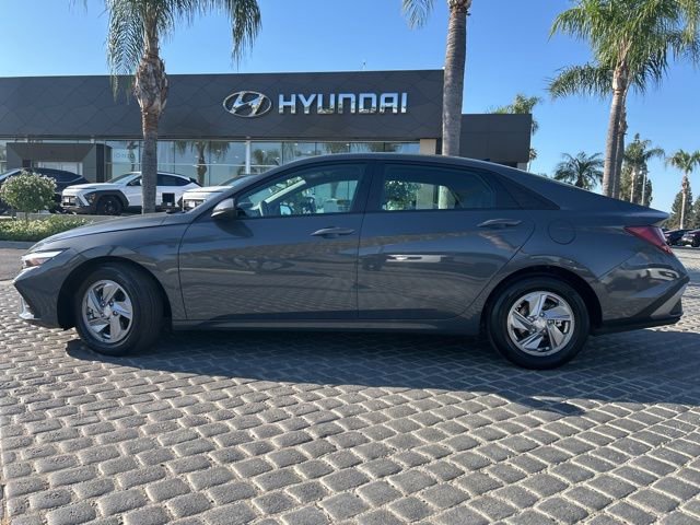 Certified 2026 Hyundai Elantra SE image 6