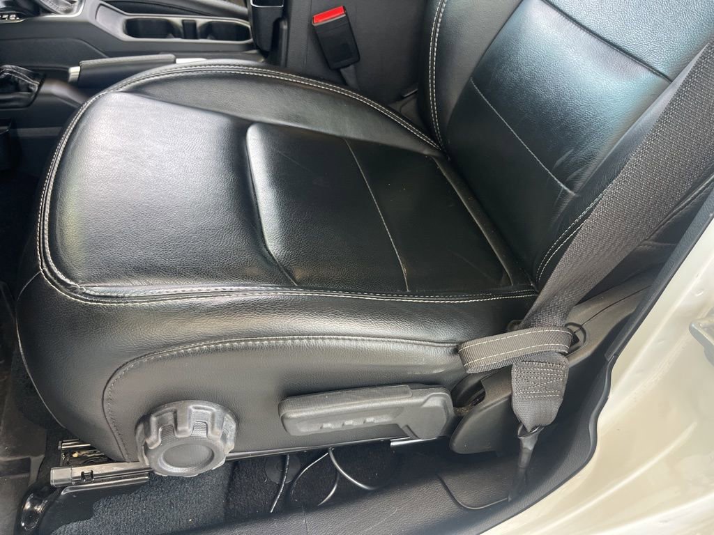 Used 2022 Jeep Wrangler Unlimited Sahara w/ Cold Weather Group image 7