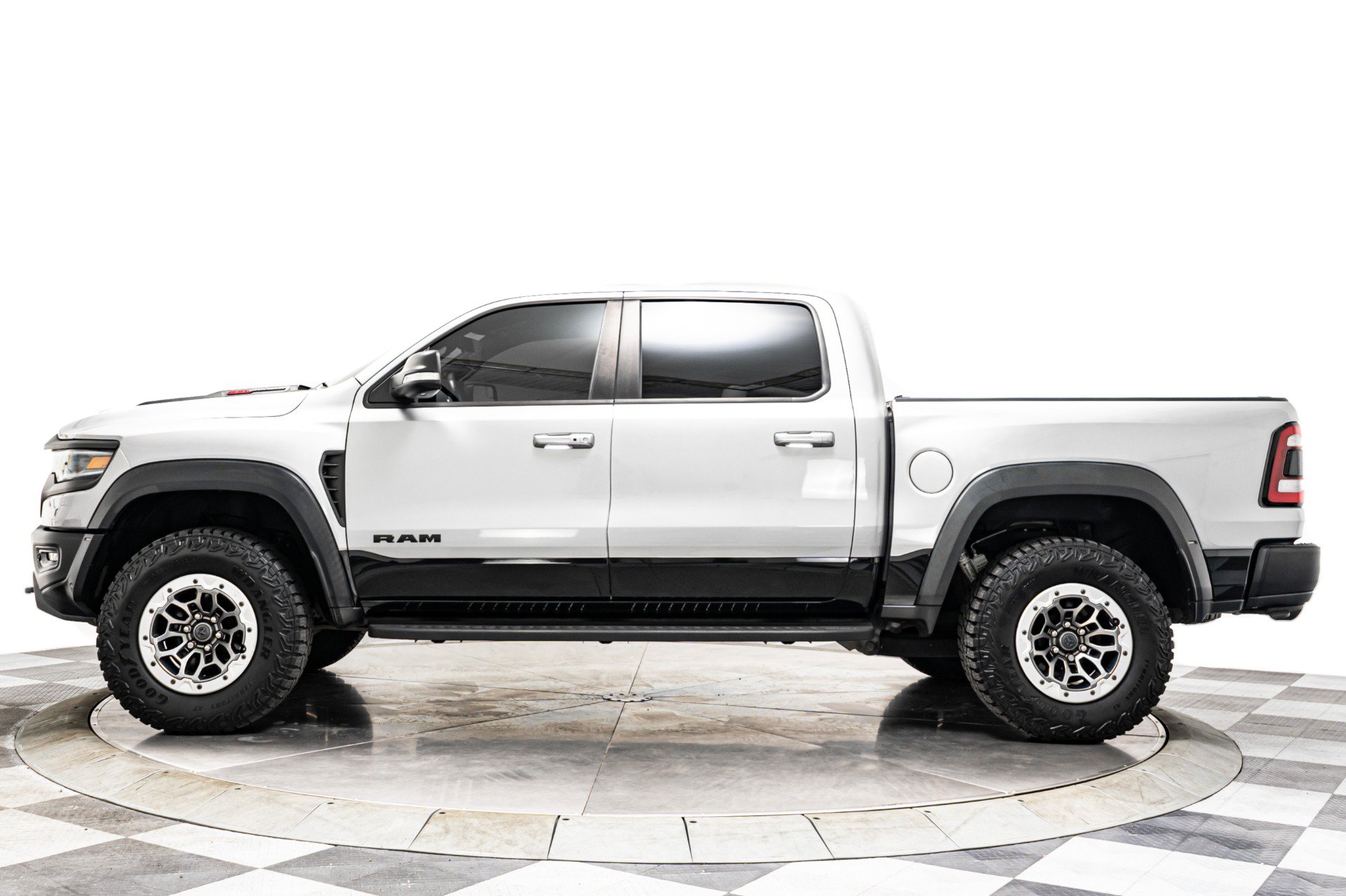 Used 2022 RAM 1500 TRX w/ TRX Level 2 Equipment Group AWD/4WD image 6