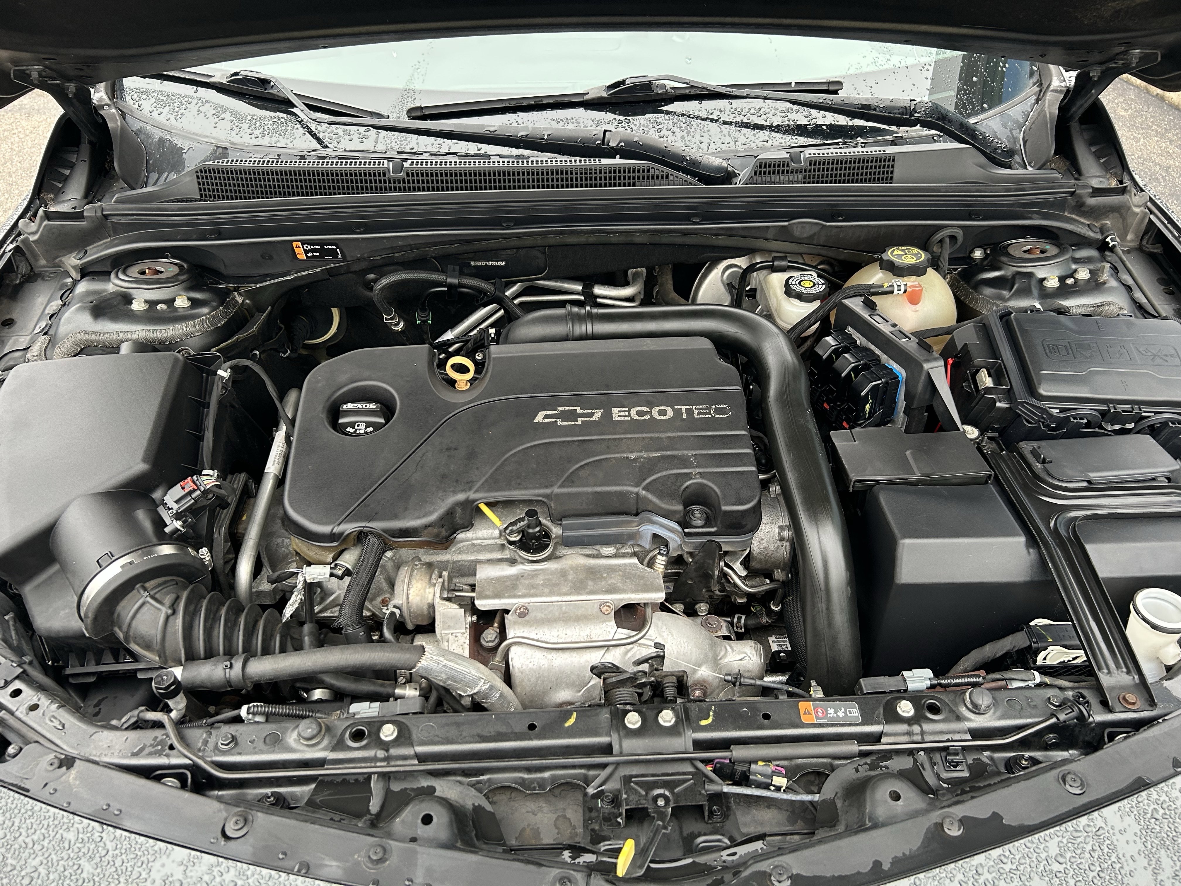 Used 2016 Chevrolet Malibu LT w/ Leather Package image 31