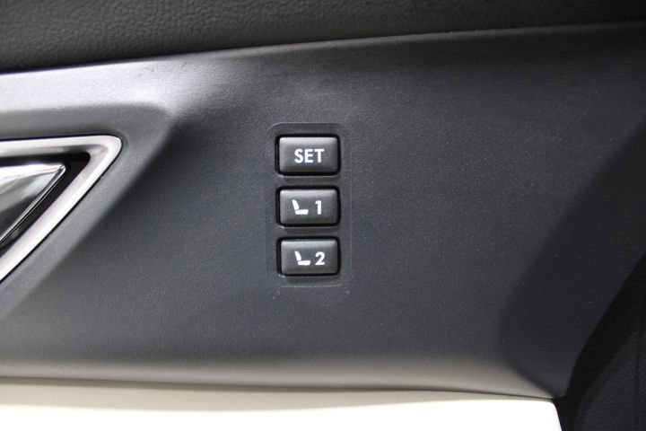 Used 2022 Subaru Ascent Limited w/ Technology Package image 21