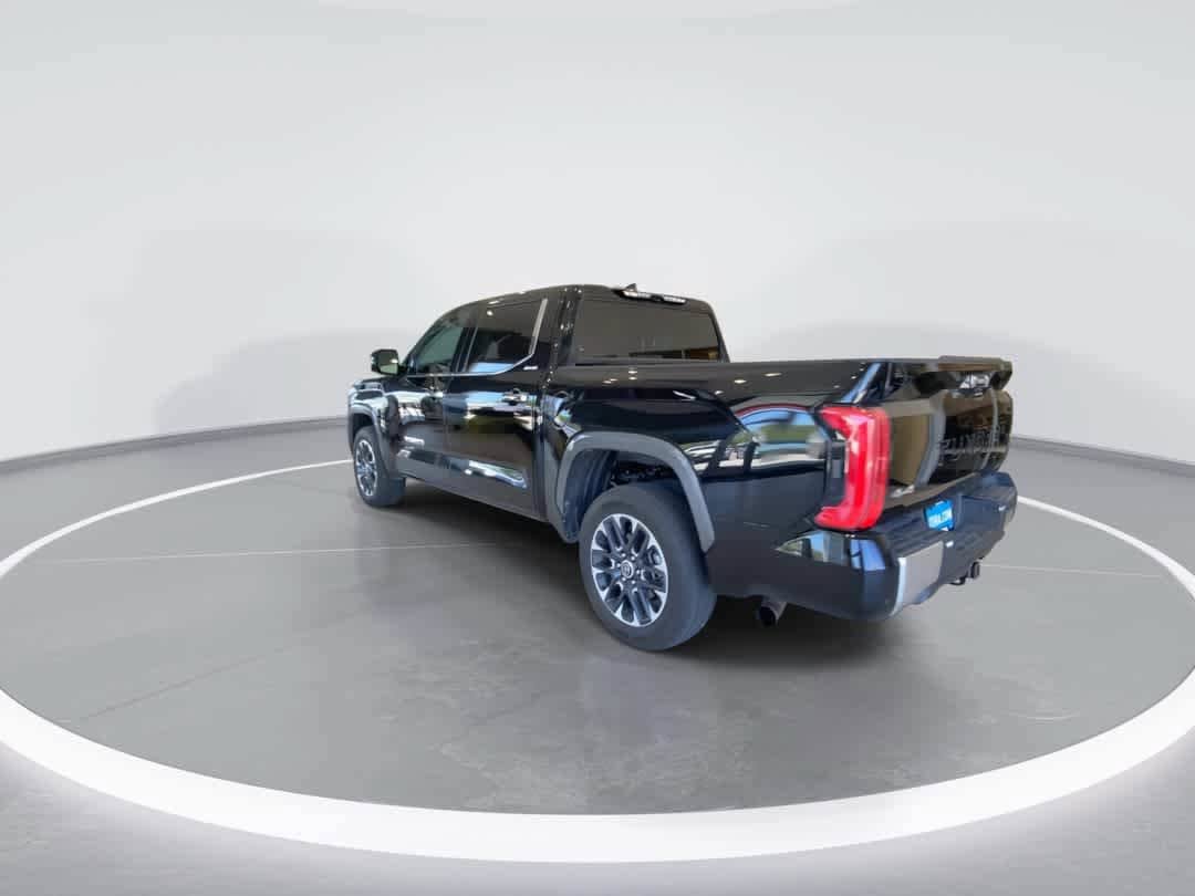Used 2024 Toyota Tundra Limited AWD/4WD image 6