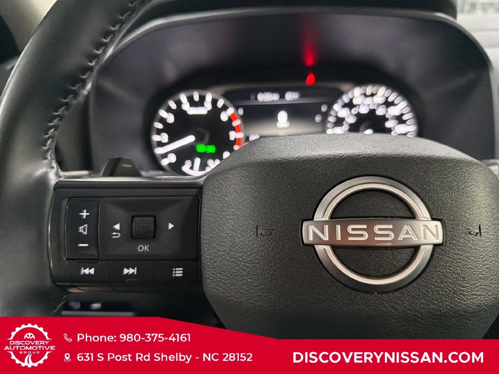 Certified 2025 Nissan Rogue SV AWD/4WD image 23