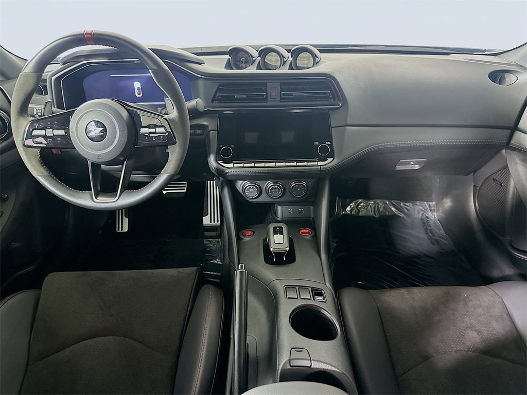 Used 2024 Nissan Z NISMO w/ Floor Mat Package image 16