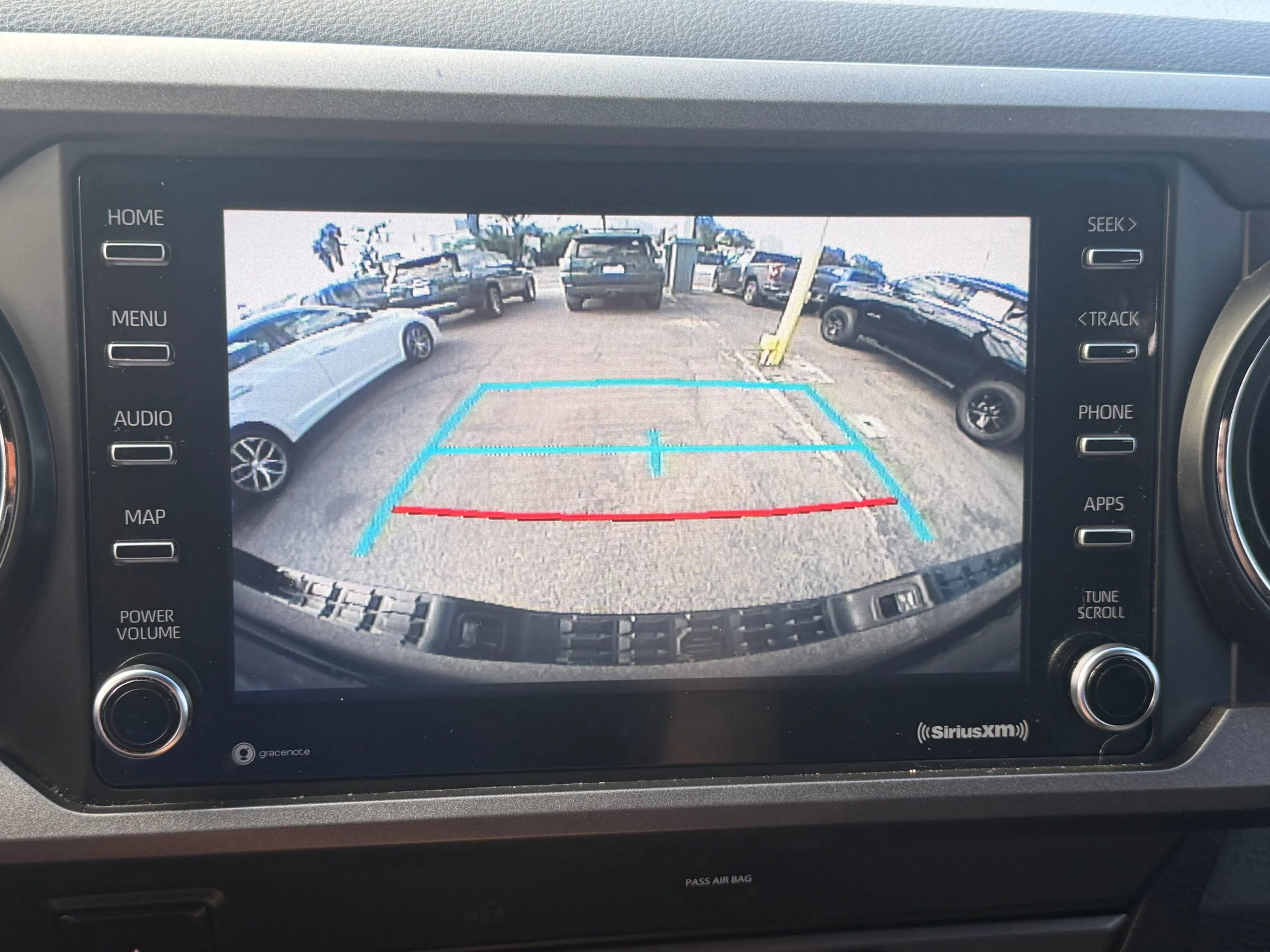 Used 2020 Toyota Tacoma TRD Off-Road image 22