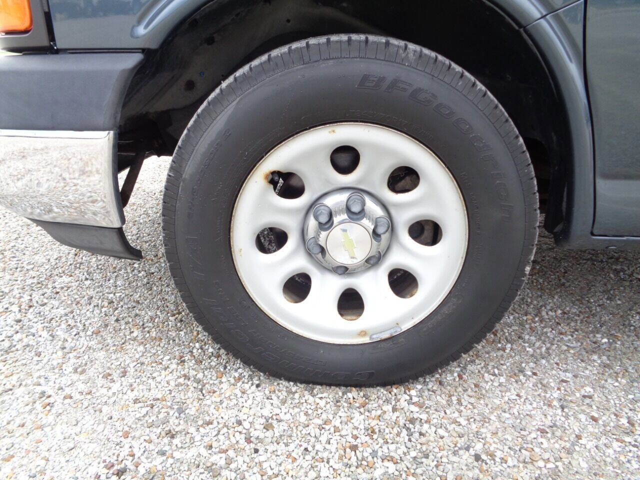 Used 2014 Chevrolet Express 1500 LT w/ LT Preferred Equipment Group image 12