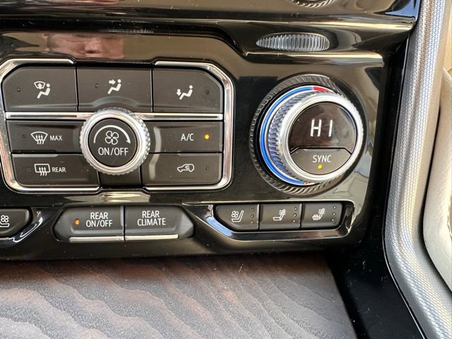 Certified 2024 GMC Yukon XL Denali image 30