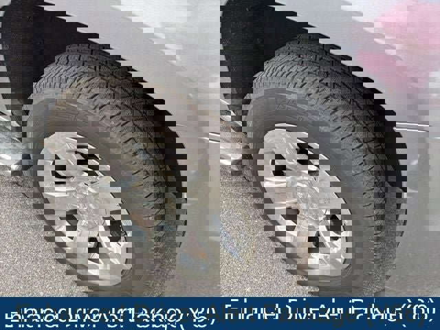 Used 2019 Chevrolet Tahoe LT w/ LT Signature Package image 15