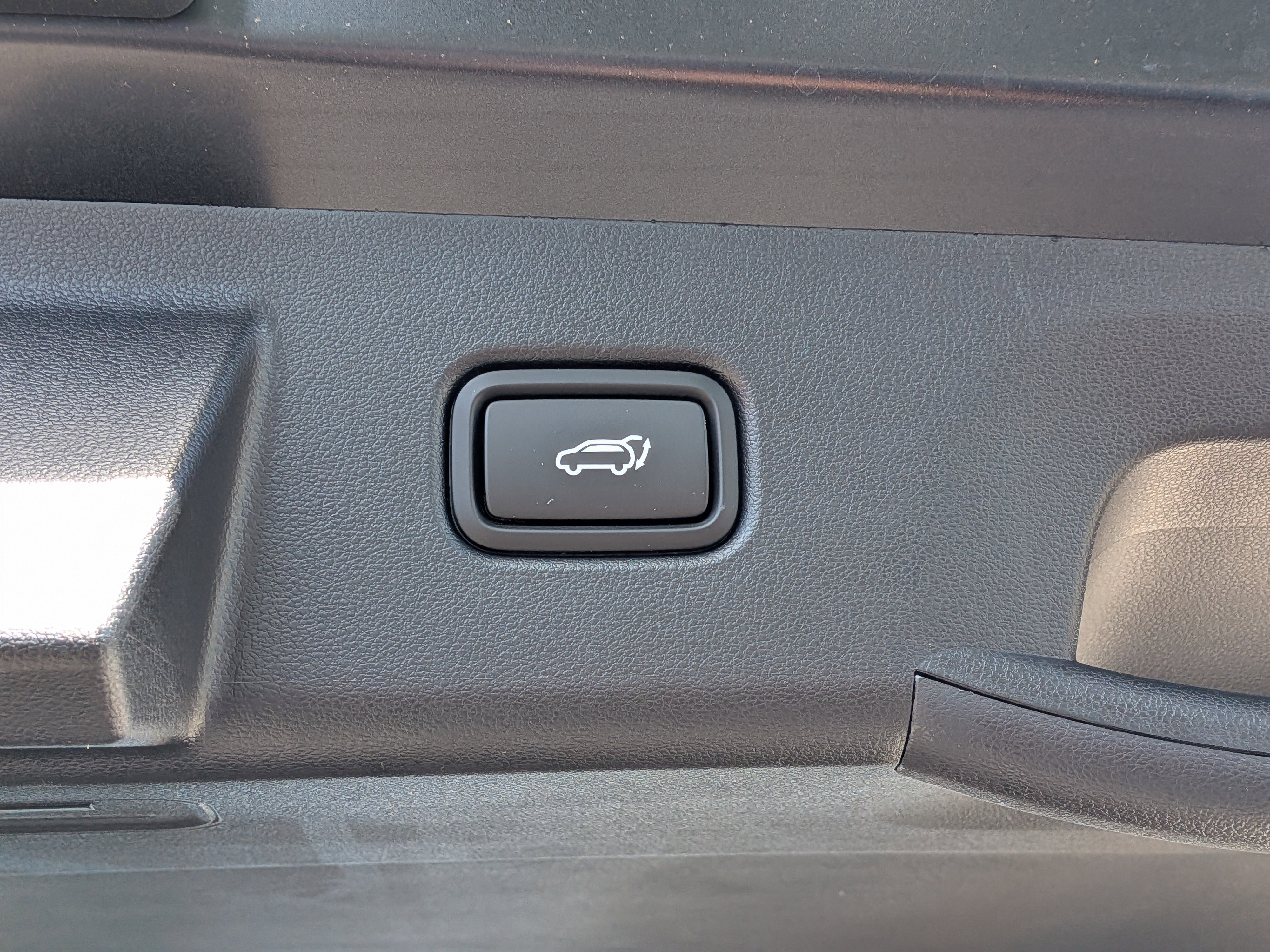 New 2026 Hyundai Tucson Limited w/ Tow & Go Package image 14