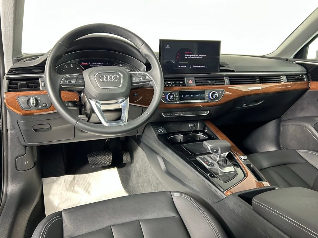 Used 2025 Audi A4 2.0T Premium AWD/4WD image 17