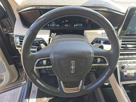 Used 2020 Lincoln Navigator L Reserve w/ Luxury Package AWD/4WD image 14