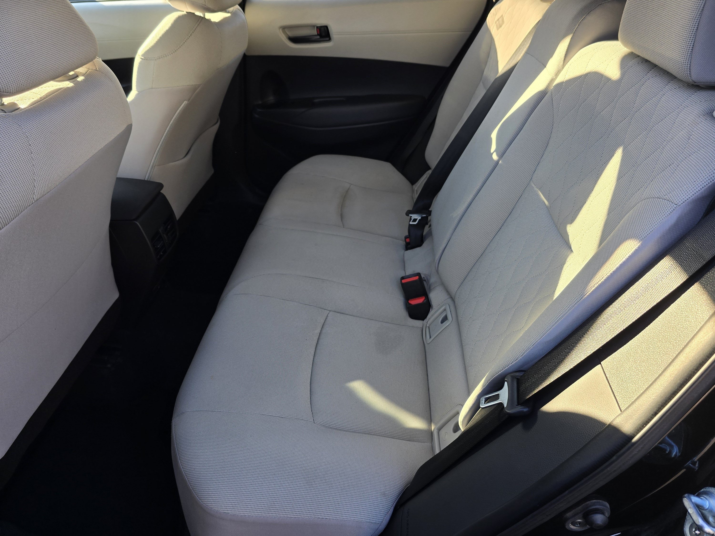 Certified 2024 Toyota Corolla Cross LE AWD/4WD image 8