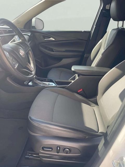 Used 2022 Buick Encore GX Select image 10