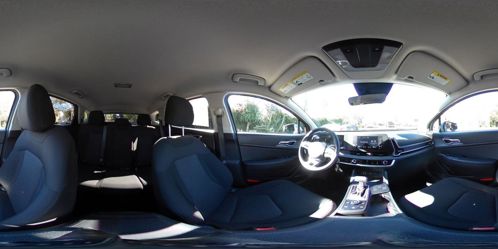 Used 2025 Kia Sportage LX image 41