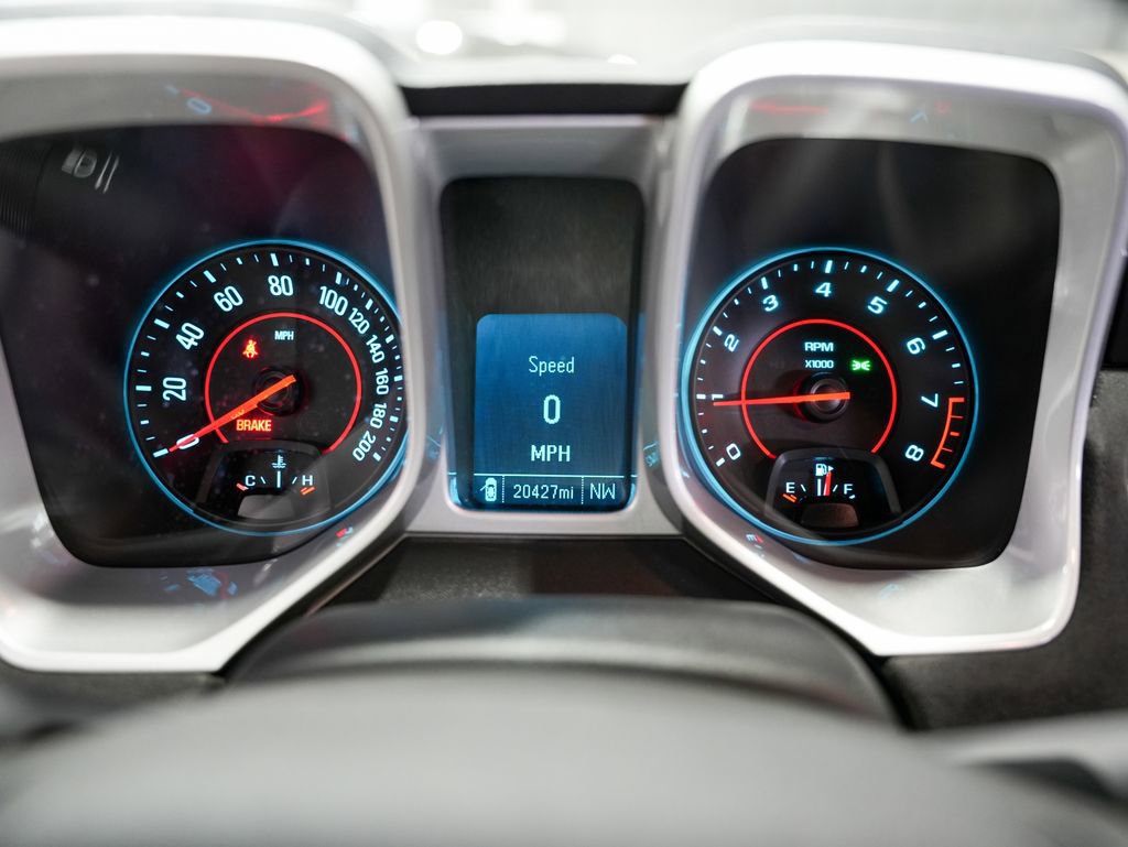 Used 2015 Chevrolet Camaro Z/28 RWD image 12