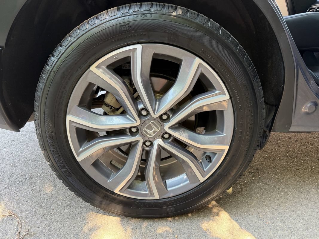 Used 2020 Honda CR-V Touring image 26
