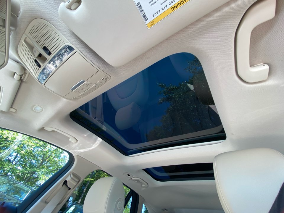 Used 2018 Mercedes-Benz GLC 300 image 21