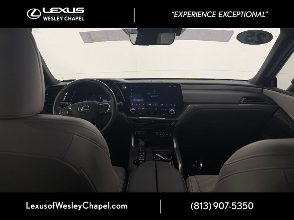 Used 2025 Lexus TX 350 AWD w/ Technology Package image 6