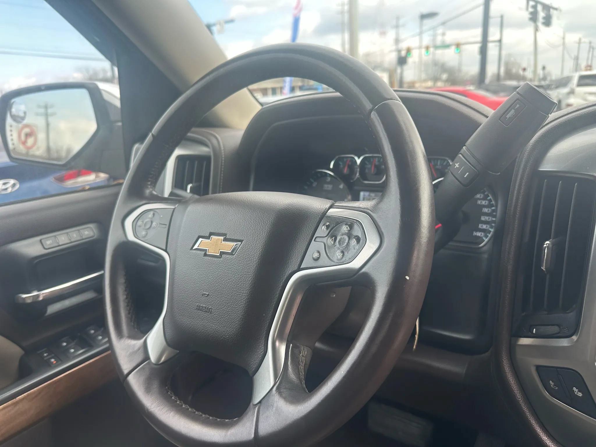 Used 2014 Chevrolet Silverado 1500 LTZ AWD/4WD image 31
