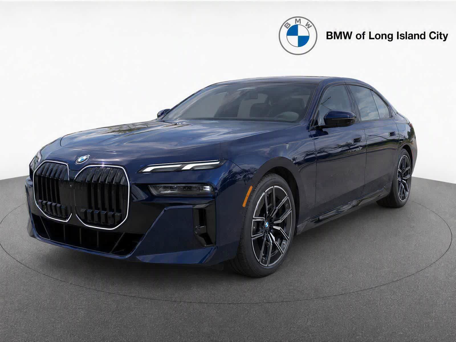 New 2026 BMW 750e xDrive AWD/4WD image 3