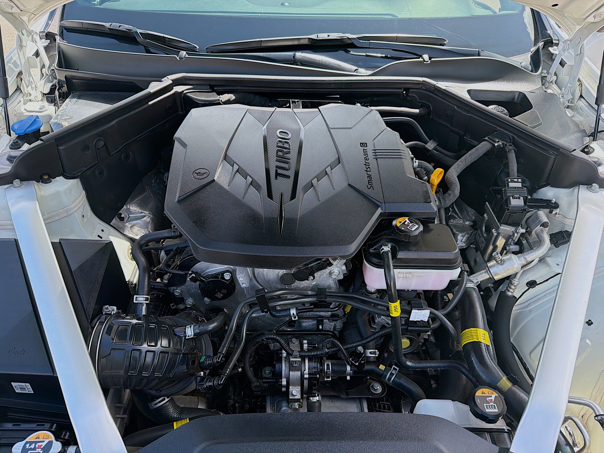 Used 2022 Kia Stinger GT-Line image 36